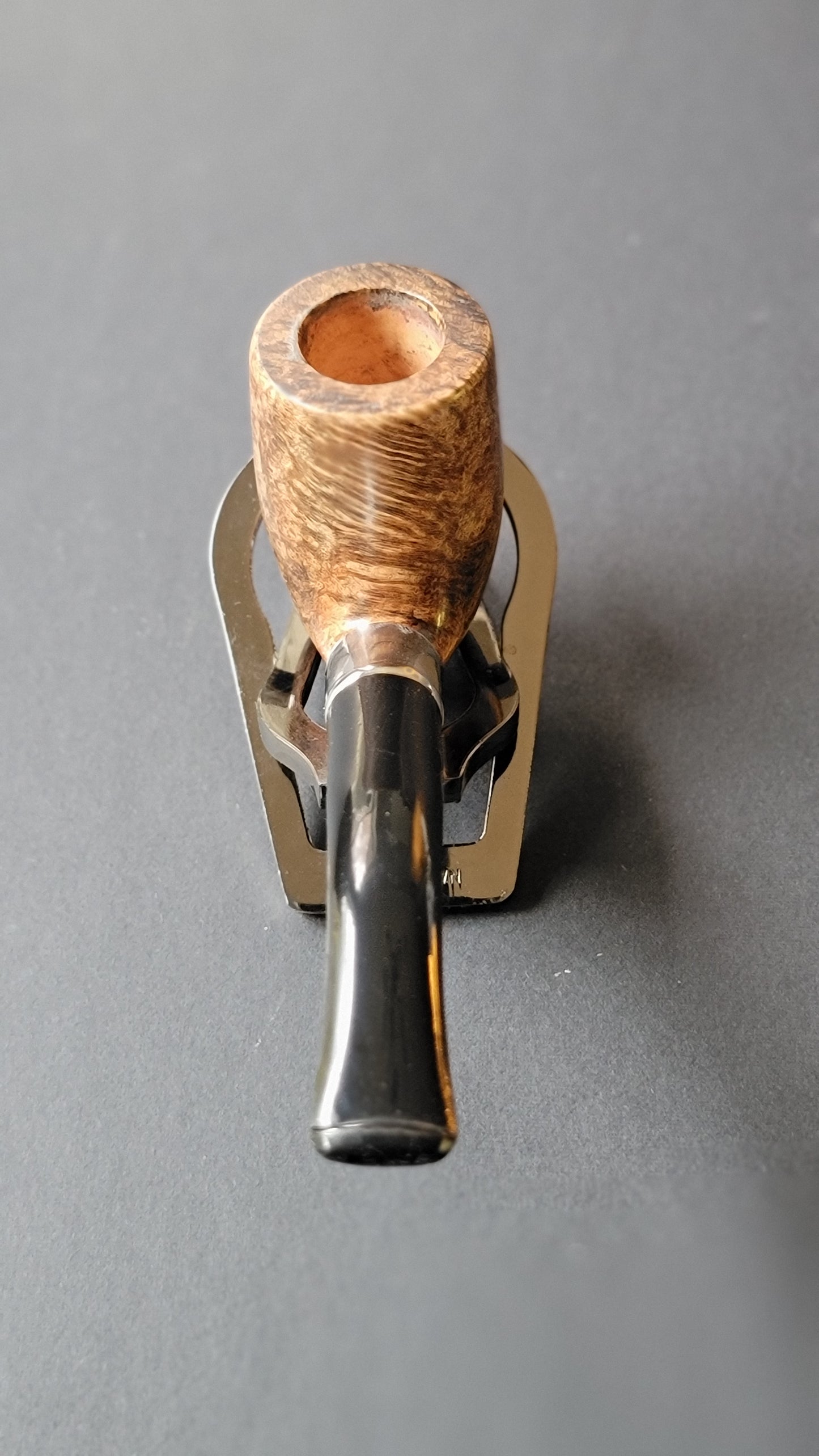 Briar bent billiard