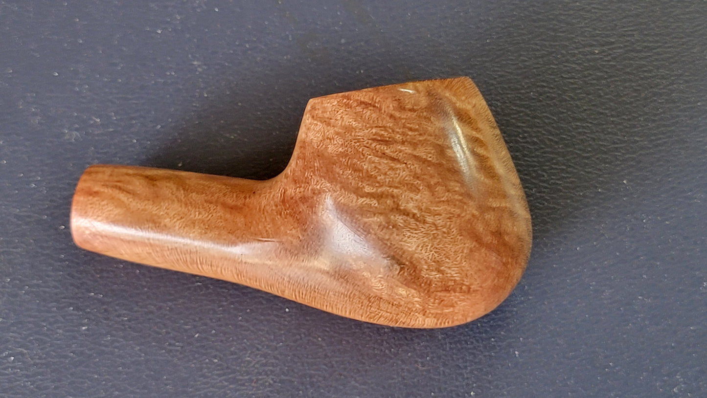 Briar "Diplomat - Dunhill #28 Style" Pipe