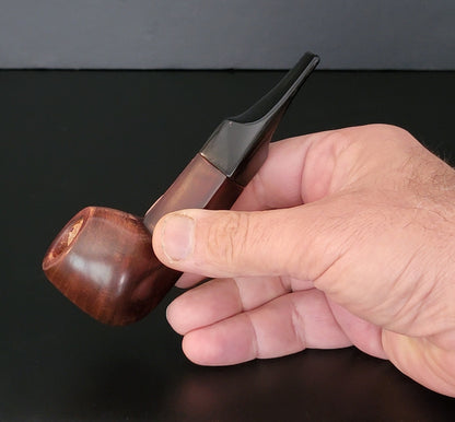 Cherry bulldog (RA38)