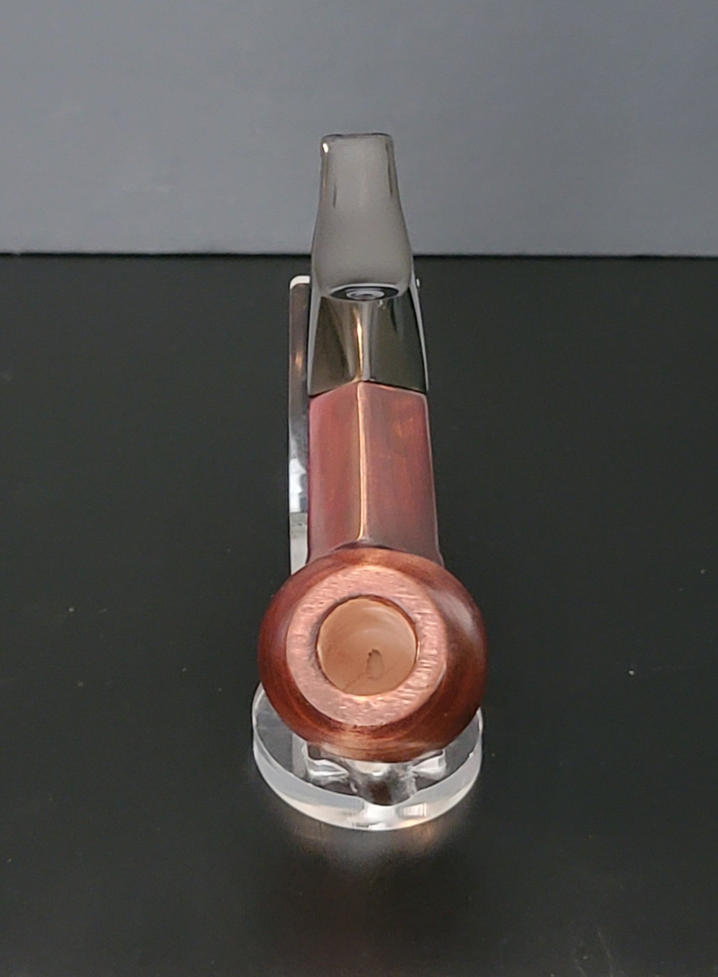 Cherry bulldog (RA38)