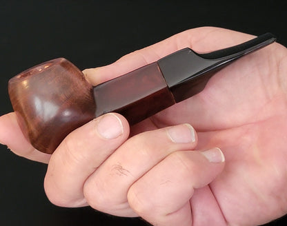 Cherry bulldog (RA38)